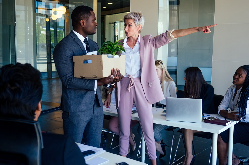 Prévention et lutte contre les discriminations liées à l’origine en milieu professionnel : quelle aide pour les CSE ?